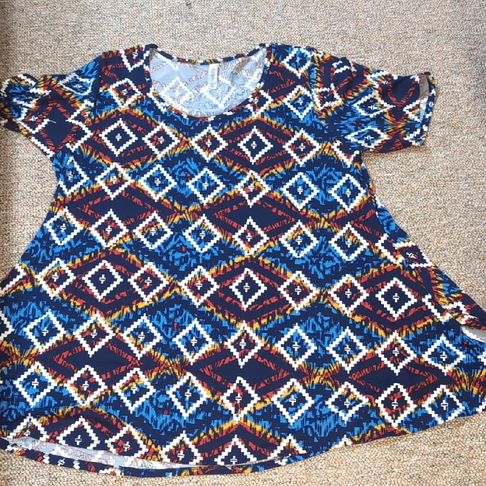 Lularoe perfect -T